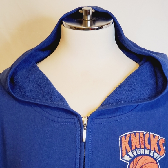 Official NBA New York Knicks Team Tackle Hoodie - Picture 6 of 15